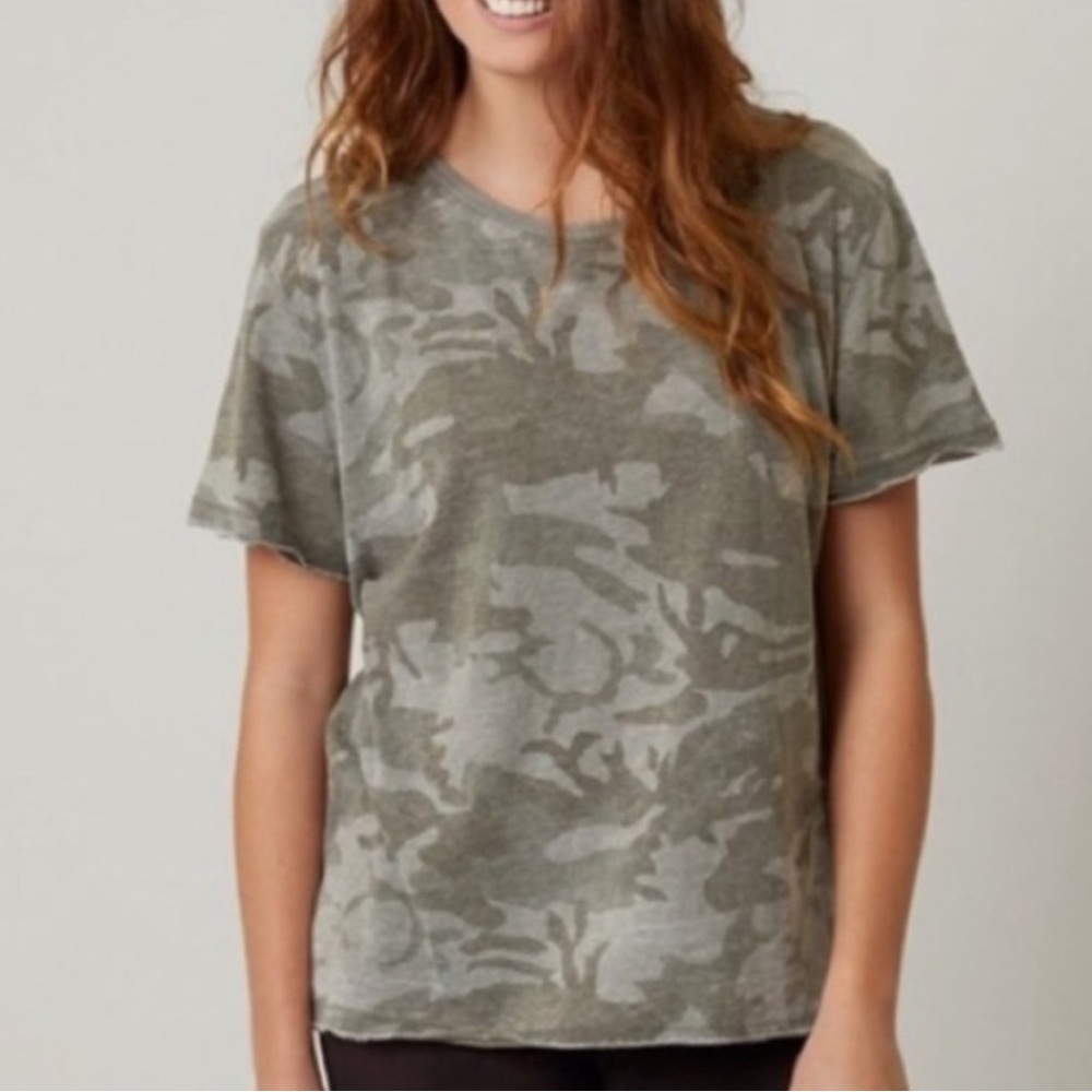 We The Free Gray Camo Short Sleeve Tee